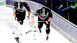 봅슬레이 2인승 김진수팀, 1&middot;2차 12위&hellip;석영진팀 19위