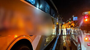 "앞 유리 산산조각"&hellip;서울 올라오던 중 연달아 '쾅'