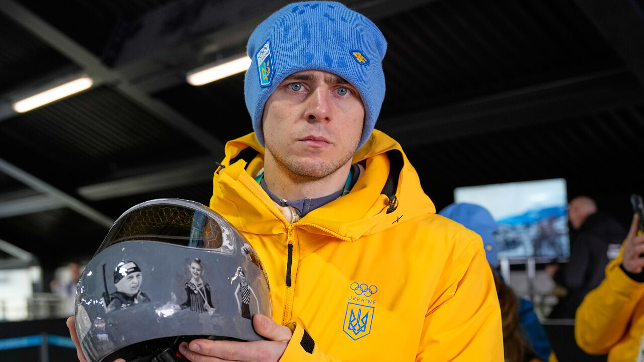 우크라이나 사업가, '추모 헬멧' 실격 선수에 20만 달러 기부