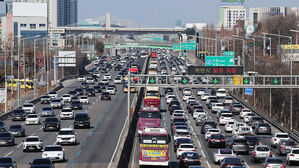 설 고속도로 통행량 지난해보다 20% 증가&hellip;휴게소 매출 26% 올라