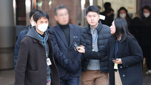 색동원장, 구속심사서 혐의 전면 부인&hellip;피해자 측 "책임 회피"