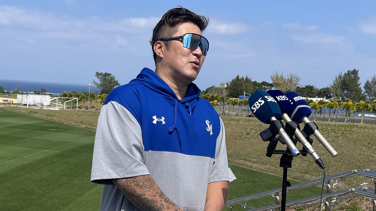 삼성 최형우 "눈물 때문에…'라팍' 첫 타석 삼진 이해해주길"