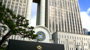 김건희특검, '건진법사 금품수수 관여' 전 변호인 징역 2년 구형