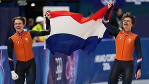 시상대 함께 오른 쇼트트랙 판트 바우트 형제 "복권 당첨 기분"