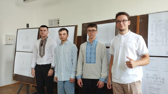 키이우 공과대 석사 과정 중인 드미트로 코지