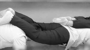 지옥의 인간 열차&hellip;고2 맞고소한 사립고 담임 결국