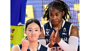 여자배구 도로공사, GS 꺾고 선두 질주&hellip;한전은 3위로 점프