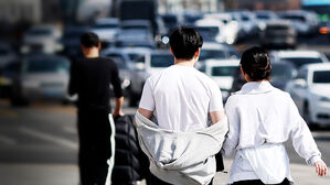 서울 18도 '봄 날씨'&hellip;일요일 비 내린 뒤에 다시 '영하권'