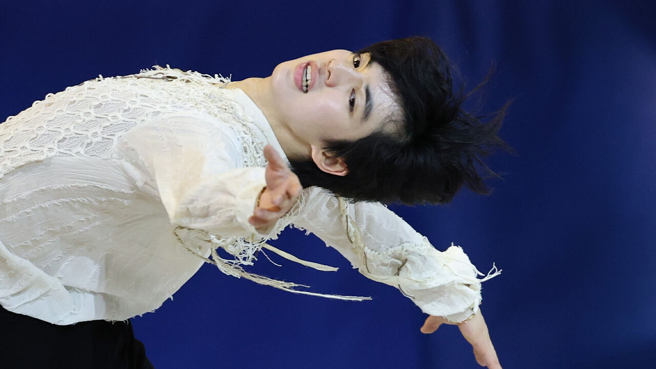 21일(현지시간) 이탈리아 밀라노 아이스스케이팅 아레나에서 열린 2026 밀라노·코르티나담페초 동계올림픽 피겨스케이팅 갈라쇼에서 차준환이 송소희가 부른 '낫 어 드림'에 맞춰 연기를 펼치고 있다.