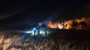 강원 고성서 산불 확산에 주민 대피&hellip;대응 2단계 발령