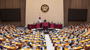 "사법개혁 3법, 법사위 통과안대로 본회의 처리"