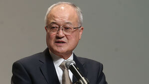 영원무역, 공시집단 지정 3년 회피하다 적발&hellip;공정위, 성기학 회장 고발