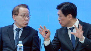 민주, 광역단체장 후보 검증 돌입&hellip;'서울 출사표' 6인 면접