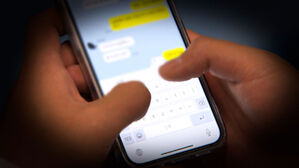 법원, 학부모 단톡방서 악의적 '뒷담화' 40대에 벌금형