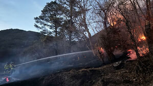 경남 밀양 산불 진화율 70%&hellip;"오후 비, 진화 도움 기대"