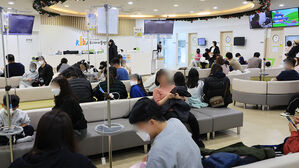 새 학기 앞두고 아동&middot;청소년 중심 B형 독감 유행 지속