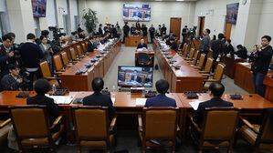 사법개혁법 대치에 대미투자법 유탄&hellip;특위 법안 상정 불발