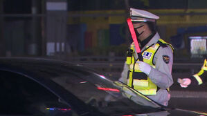 사고 후 앞바퀴 빠진채 도주 음주 운전자, 9㎞ 추적 시민에 붙잡혀