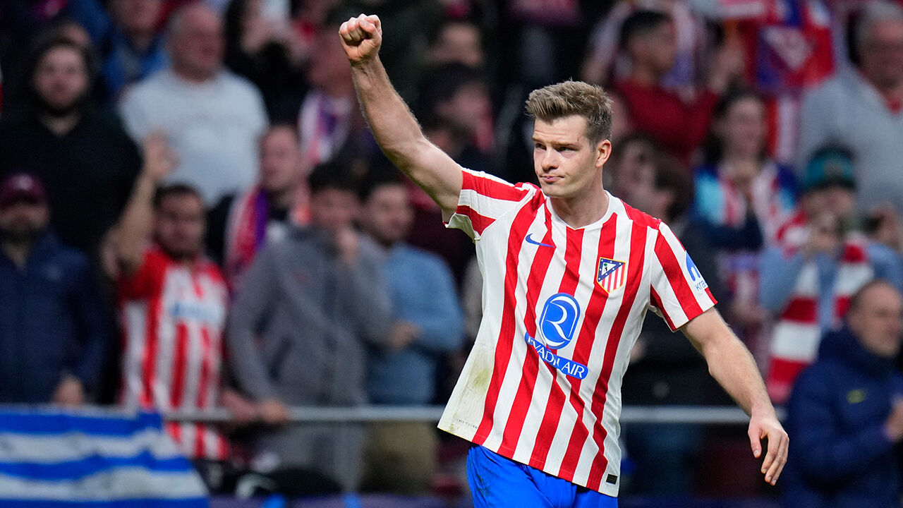 '쇠를로트 해트트릭' AT 마드리드, 브루게 꺾고 UCL 16강 합류