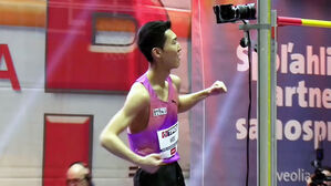 2미터 30 기록해 3위&hellip;시상대 오른 우상혁