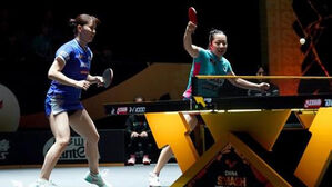 탁구 신유빈, 나가사키와 짝이뤄 싱가포르 스매시 여복 준결승 진출