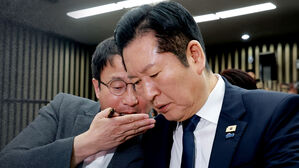 '법 왜곡죄' 위헌 논란에 막판 수정&hellip;"형사사건 한정"