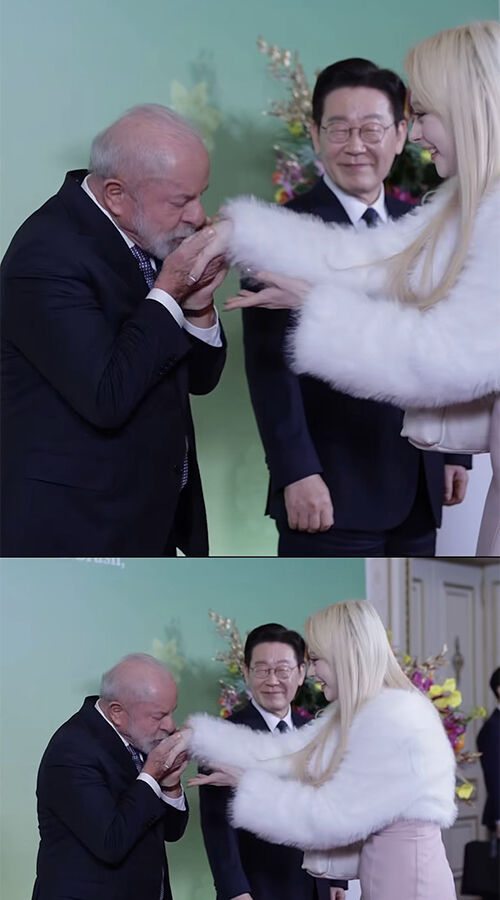 블랙스완 가비의 손등에 키스하는 브라질 룰라 대통령 (사진=디알뮤직 제공, 연합뉴스)