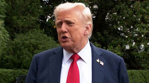 트럼프, 아프간과 전쟁 선포한 파키스탄에 "아주 잘하고 있다"