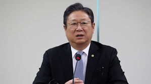 민주당, 지방선거 공천 박차&hellip;"국회의원 재보궐도 제한적 경선 가능"