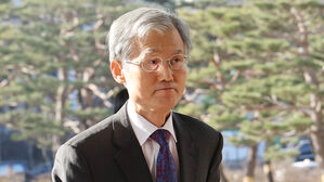 조희대 대법원장 "사법 3법 무거운 책임&hellip;대응 방안 검토"