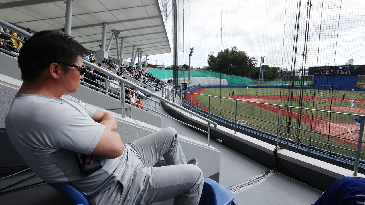 "한국 선발? 말하면 혼나"…오키나와 찾은 일본 수석코치