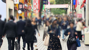 한국은행 "수출&middot;자산 반등했지만 소비로 이어지지 않아"