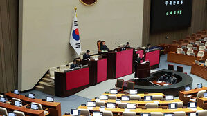 '재판소원제' 오늘 표결&hellip;마지막 '대법관증원법' 상정 예정