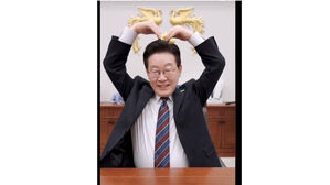 "큰 거(?) 온다" 이 대통령 예고는 '틱톡' 가입