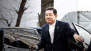 [단독] 대질조사 내내 '진실 공방'&hellip;김병기 추가 소환 가능성