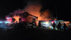 양평 창고 건물서 불&hellip;이웃 주택까지 번졌다가 50분 만에 초진