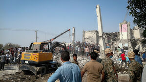 딱 모인 시간 노렸다&hellip;미&middot;이스라엘 '초정밀 공습'