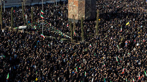 이란 "역대 최대 보복" 천명&hellip;이틀째 미군 거점 동시다발 타격