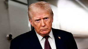 미국, 이란 함정 9척 격침 발표&hellip;트럼프 "해군본부 대부분 파괴"