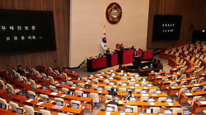 필리버스터 끝내고&hellip;'TK통합법 처리' 책임 공방