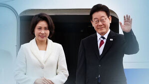 "내각 철저히 대비"&hellip;오늘 싱가포르 총리와 정상회담