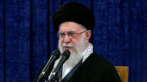 [속보] 헤즈볼라 '하메네이 보복' 개시&hellip;이스라엘과 맞불 교전