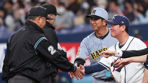 류지현호, 일본프로야구 한신과 3대3 무승부