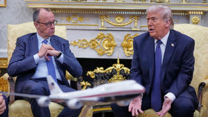 트럼프 "이란 해&middot;공군 무력화&hellip;이란 미사일 급격히 줄고 있어"