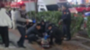 브레이크 풀리더니 순식간에&hellip;지게차 깔린 2살 '의식불명'