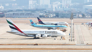 [속보] 두바이에 발 묶인 40여 명 귀국&hellip;하나&middot;모두투어 항공편 확보