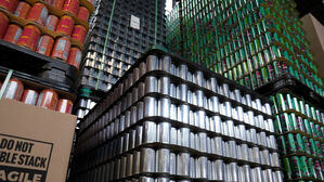 호르무즈 봉쇄에 알루미늄 가격도 뛰어&hellip;2022년 4월 이후 최고치