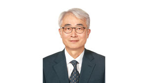 김준환 전 국정원 차장, 정을호 비례 의석 승계