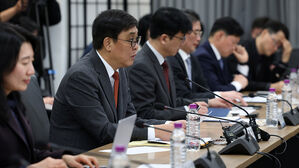 최휘영 장관 "BTS 공연, 암표 대응의 중요한 시험대 될 것"