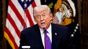 트럼프 "이란 외교관들 망명 신청하라&hellip;새 이란 함께 만들길"